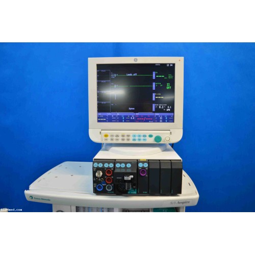 Datex-Ohmeda S/5 Aespire 7100 with S/5 Compact monitor