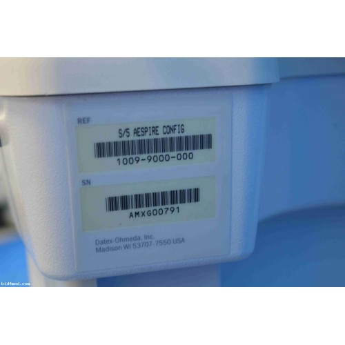 Datex-Ohmeda S/5 Aespire 7100 with S/5 Compact monitor