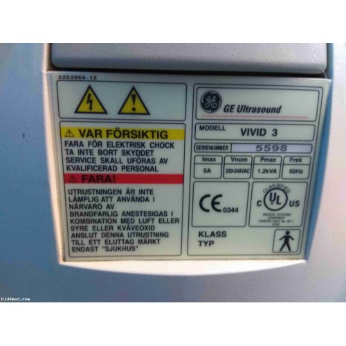 GE  VIVID 3 Ultrasound machine with 4 transducers