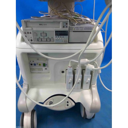 GE  VIVID 3 Ultrasound machine with 4 transducers
