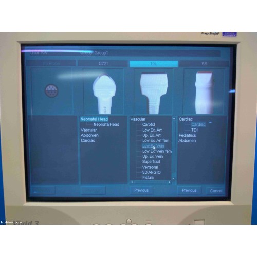 GE  VIVID 3 Ultrasound machine with 4 transducers