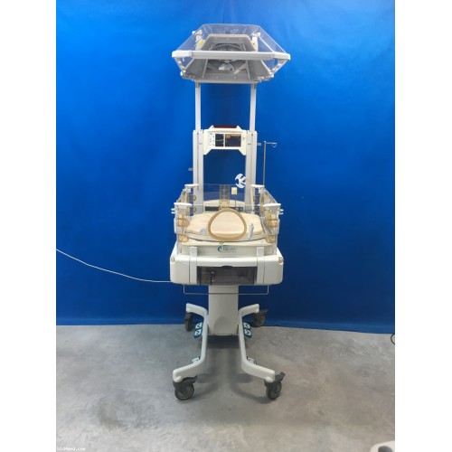 GE Giraffe OmniBed Incubator