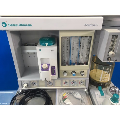 Datex Ohmeda Aestiva/5 7900 Anesthesia Machine