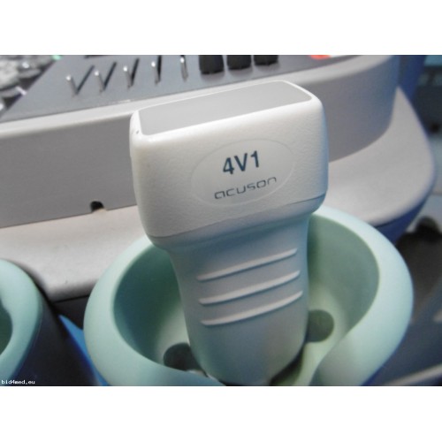 Acuson S2000 ultrasound device with 2 transducers