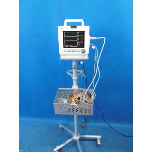 NELLCOR  N5600 Patient Monitor