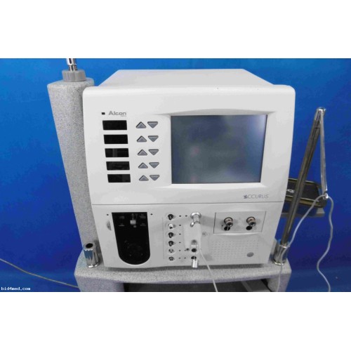 Alcon Accurus 800CS Phaco Emulsifier with handpiece, footswitch