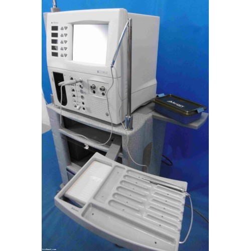 Alcon Accurus 800CS Phaco Emulsifier with handpiece, footswitch